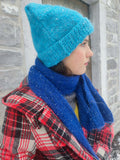 Bonnet blue