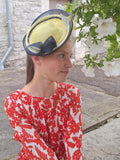 aAccessoire  de cérémonie jaune et bleu marine en sisal - Serre-tête